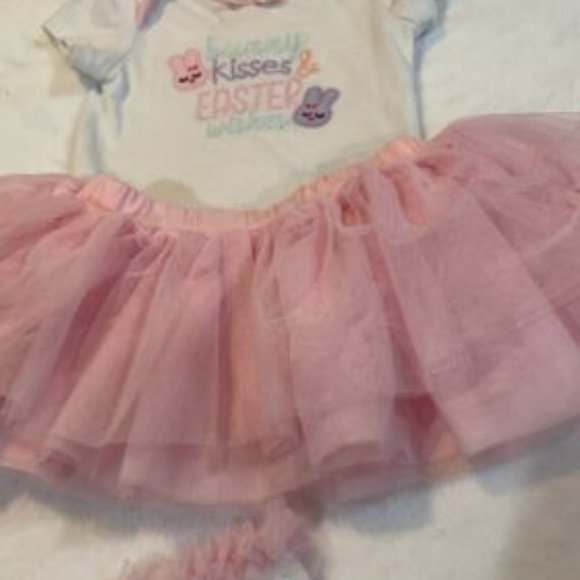 Baby Essentials Outfit With One Piece Tutu and Leg Warmers NWOT - Picture 2 of 9
